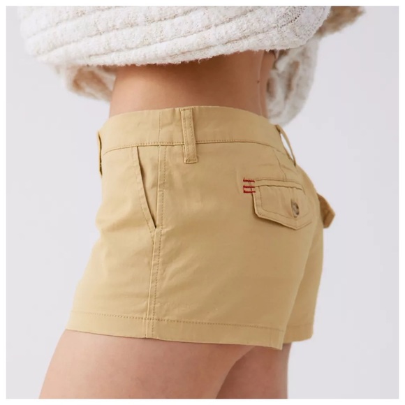 BDG Margot Khaki Shorts - Picture 4 of 9